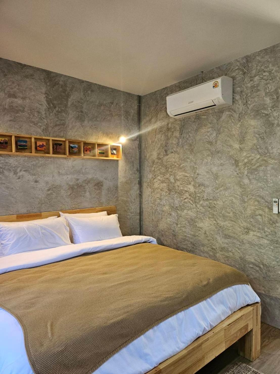 The Picturebook Guesthouse Mae Sot Exterior foto